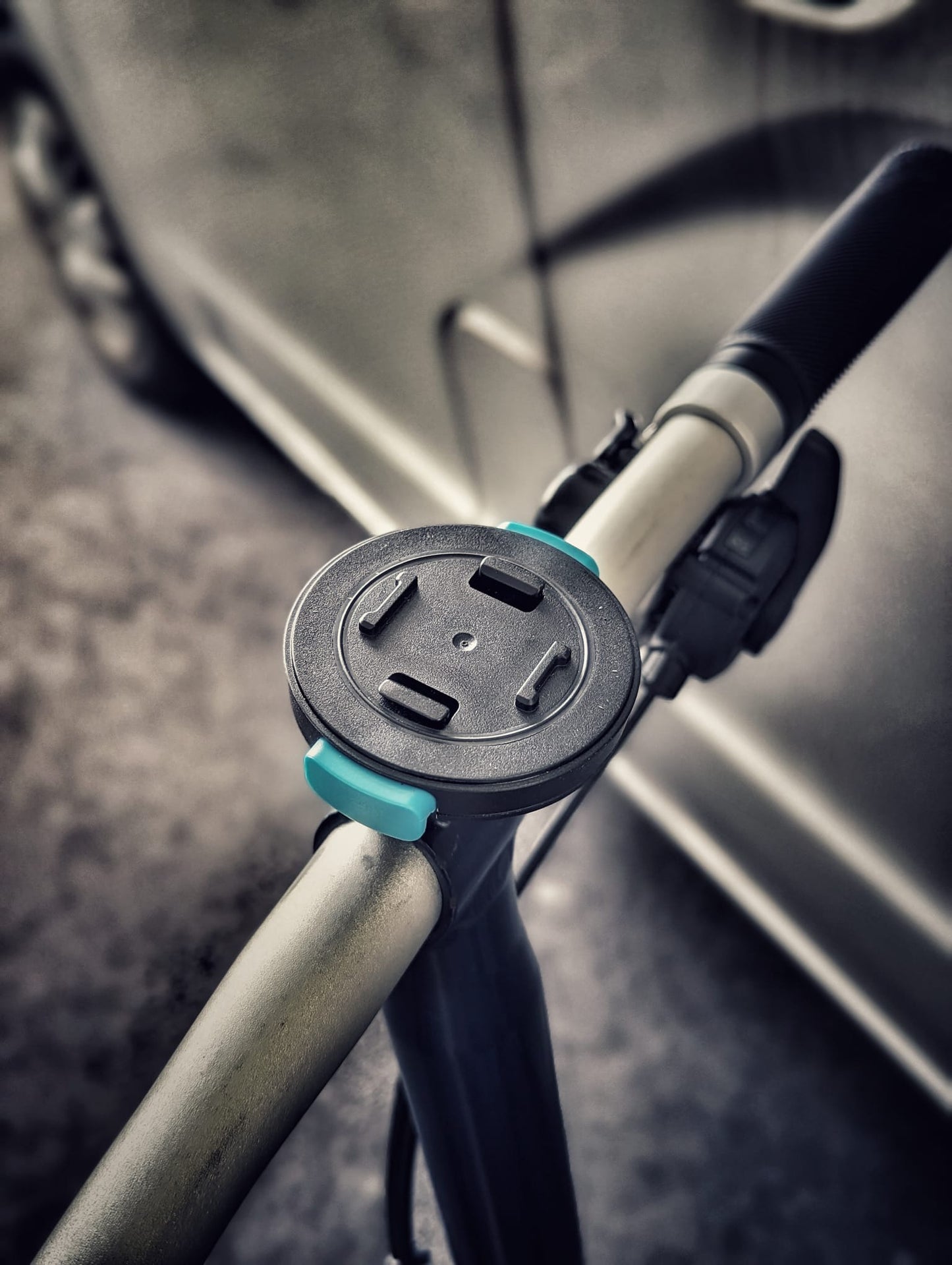 Mous Intralock Stem Adapter For Brompton