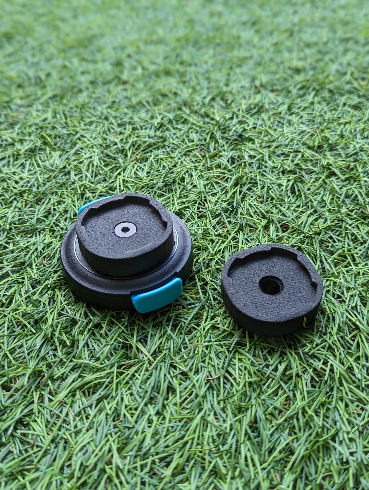 Mous Intralock to Quadlock Adapter