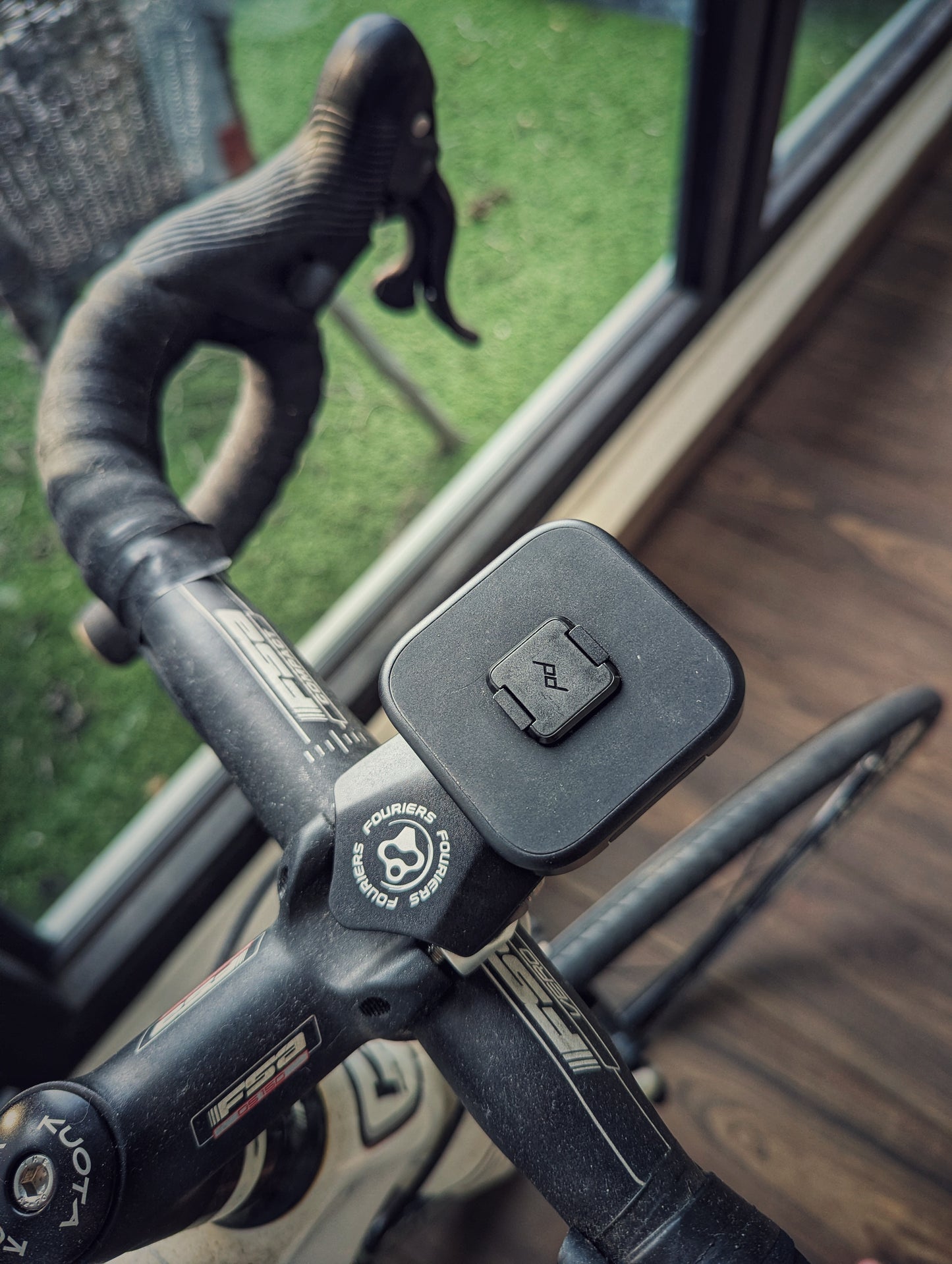 Garmin to Quad Lock / Peak Design / Mous Intralock adapter